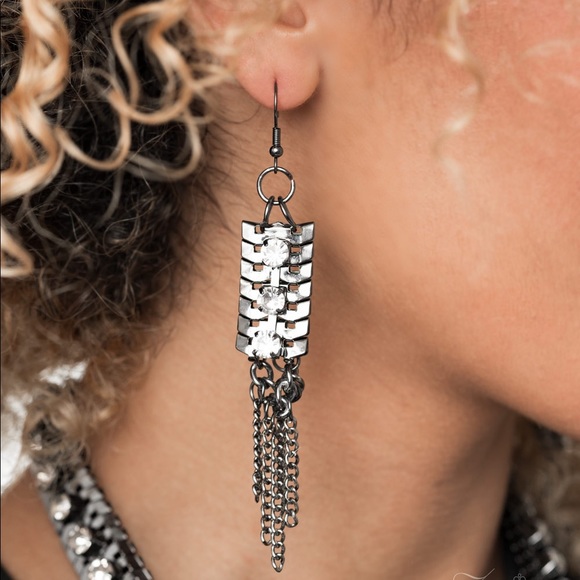 ALEX - Picture 3 of 3